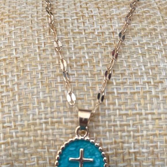 Gold Cross Turquoise Pendant Necklace Easter Gift
NEW - Picture 3 of 4